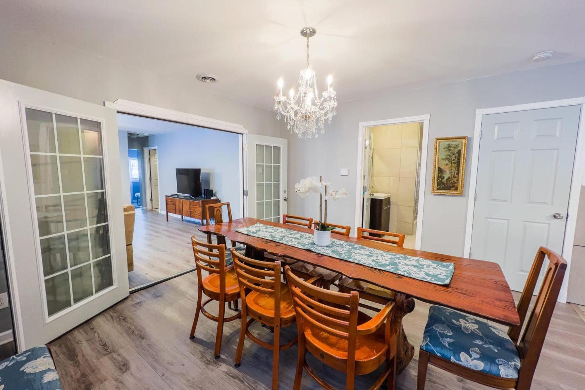 Large 6Br, 6 Bath In The City Of Niagarawatervallen Buitenkant foto