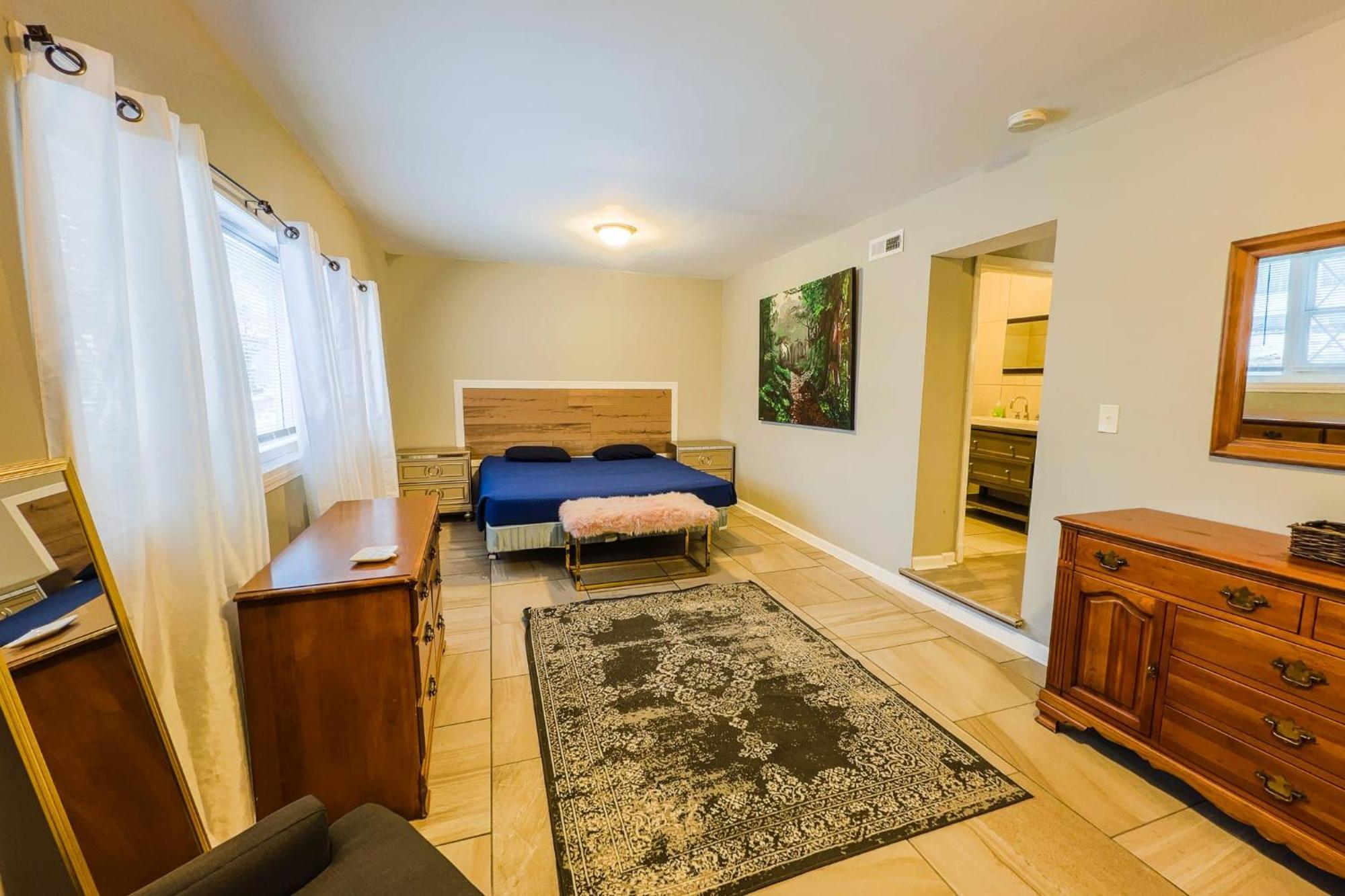 Large 6Br, 6 Bath In The City Of Niagarawatervallen Buitenkant foto