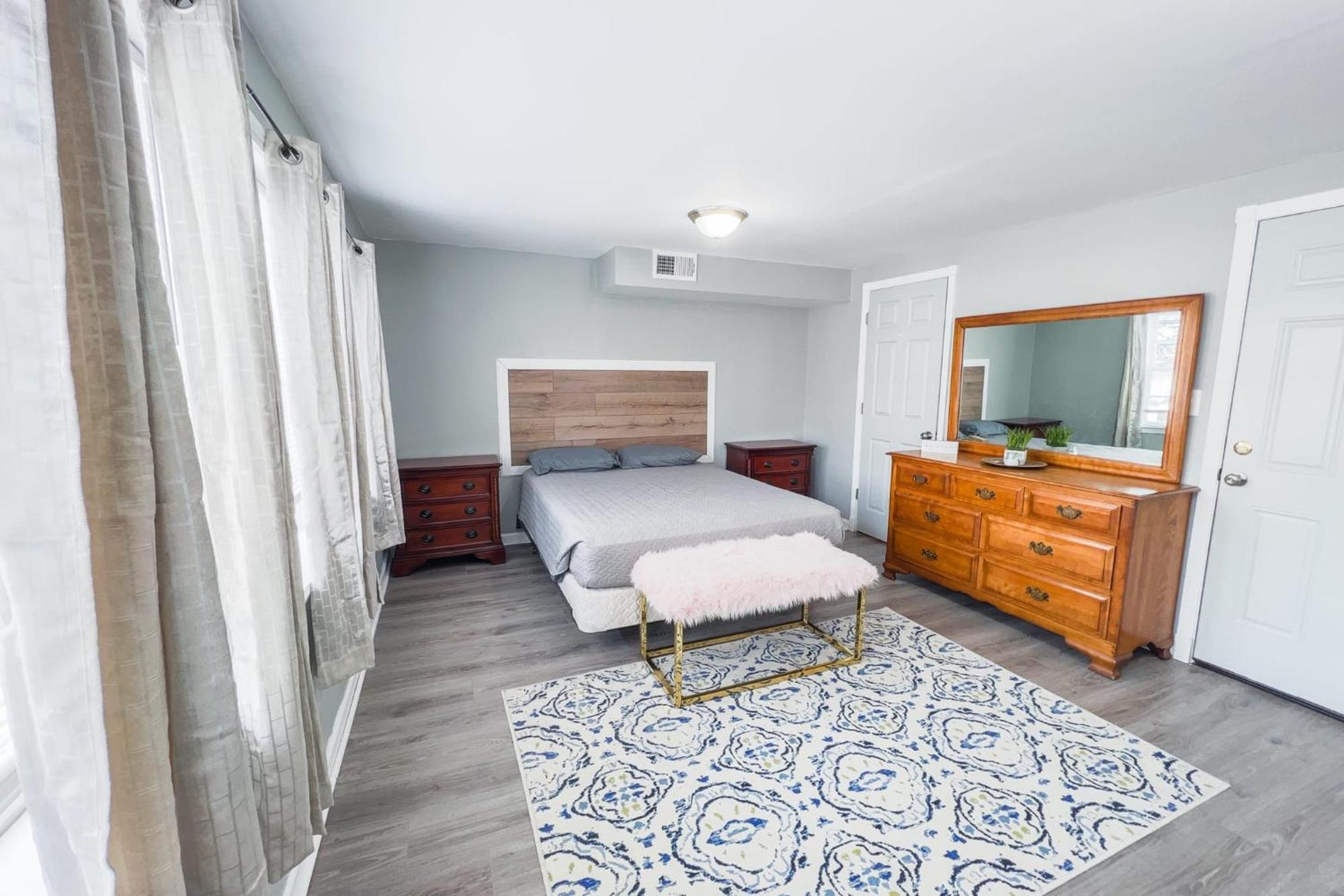 Large 6Br, 6 Bath In The City Of Niagarawatervallen Buitenkant foto