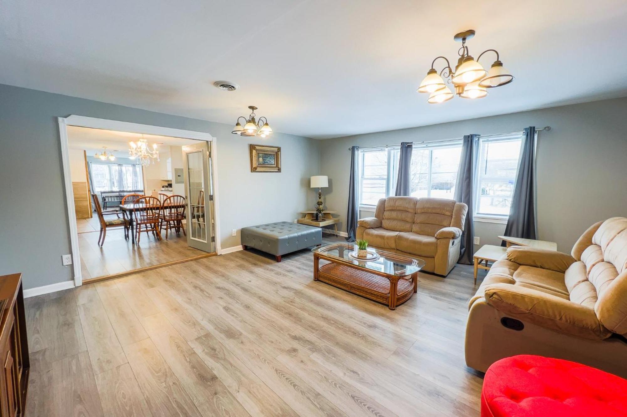 Large 6Br, 6 Bath In The City Of Niagarawatervallen Buitenkant foto