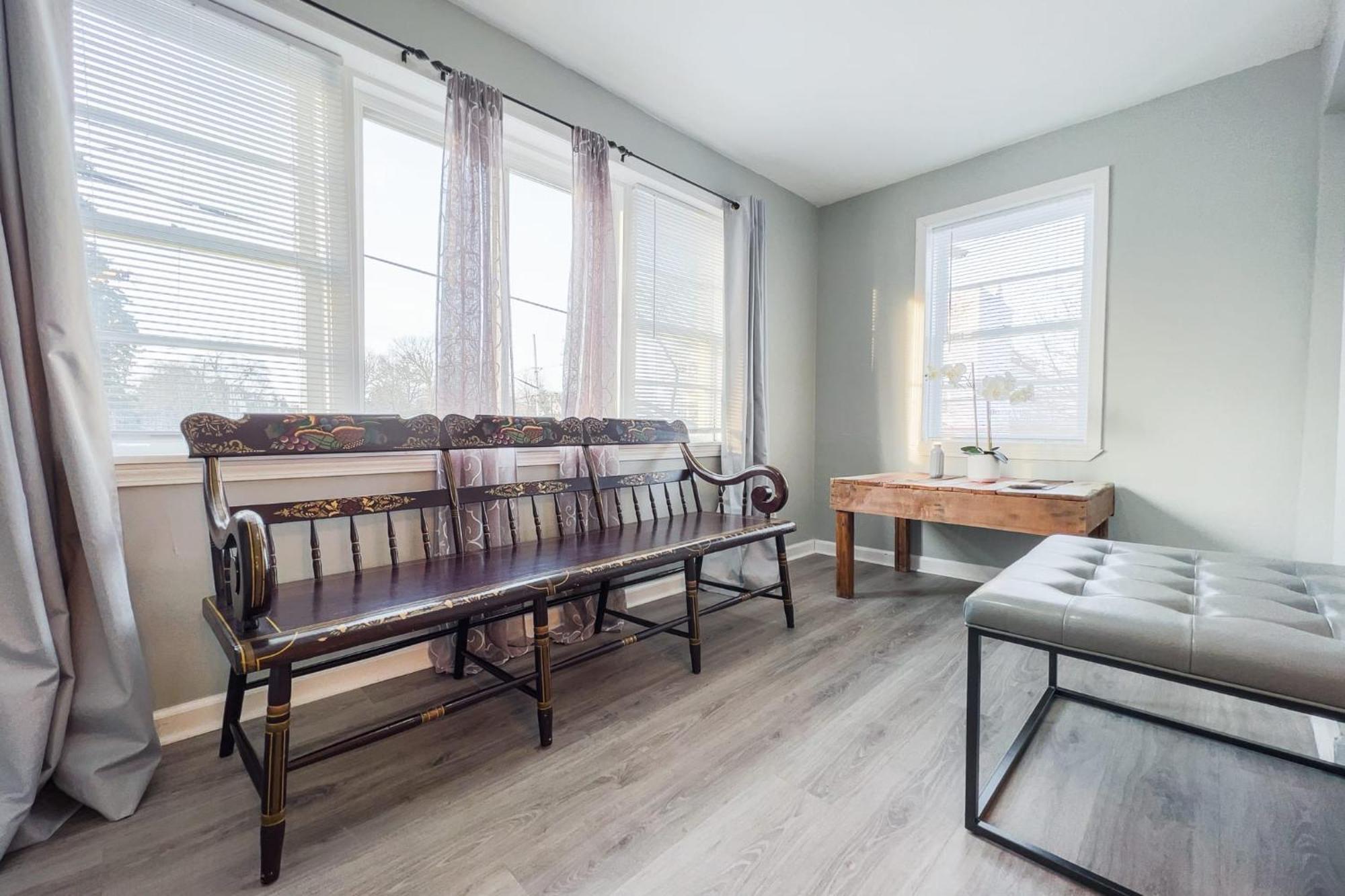 Large 6Br, 6 Bath In The City Of Niagarawatervallen Buitenkant foto
