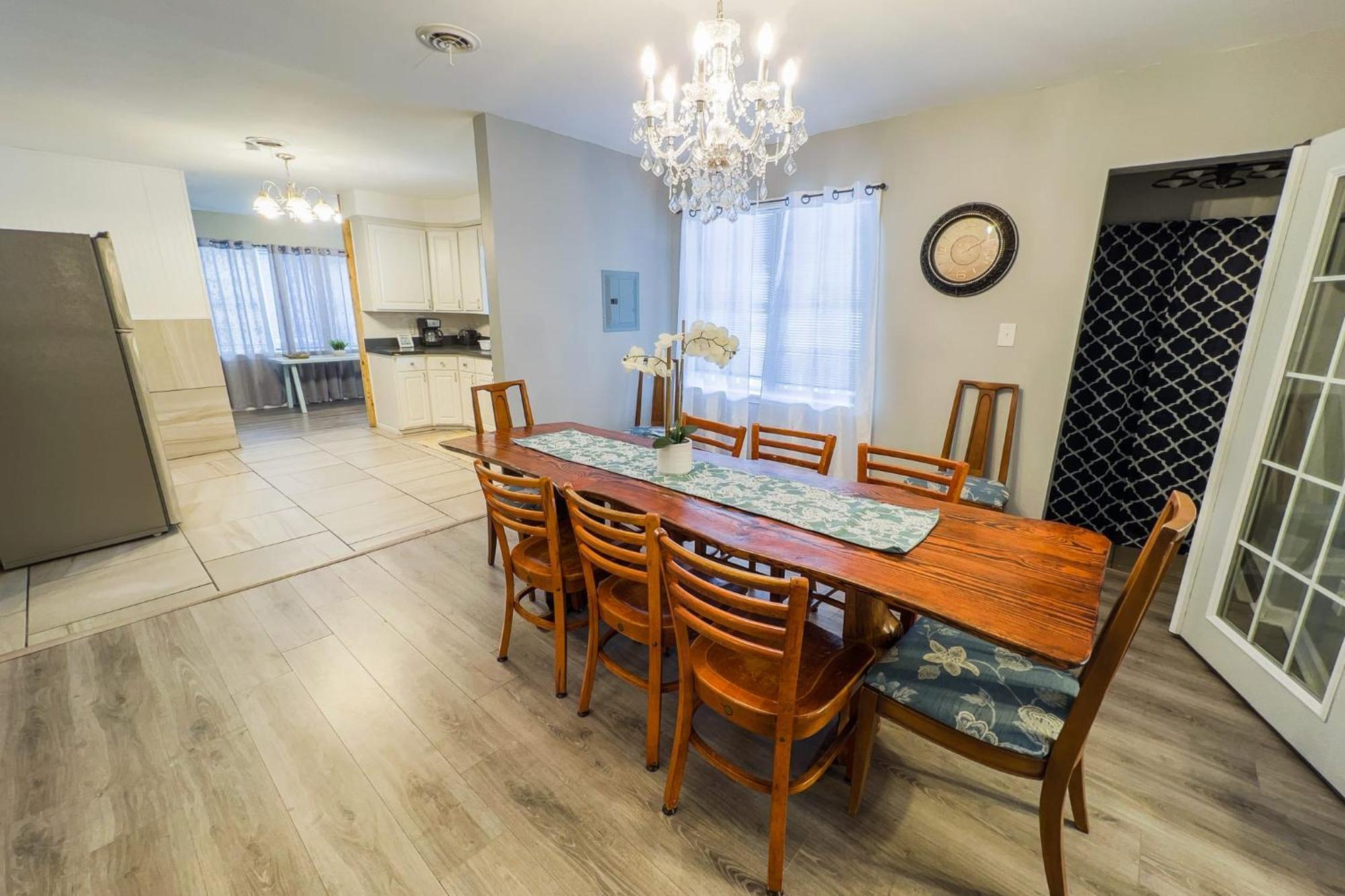 Large 6Br, 6 Bath In The City Of Niagarawatervallen Buitenkant foto